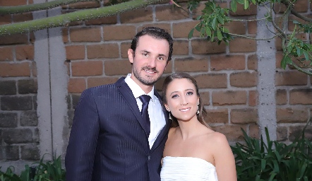  Jorge Gómez Hernández y Sofía César Barba ya son esposos.