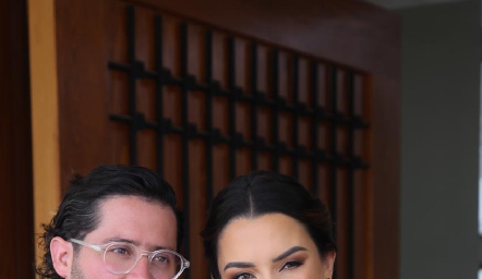  Abraham Salgado, Gaby Díaz Infante y Roberta Salgado.