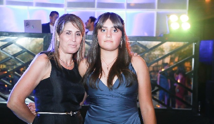  Laura Villalpando y María Fernanda Villegas.