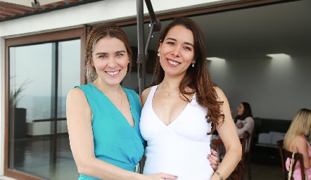  Joselyn y Michell Cano.