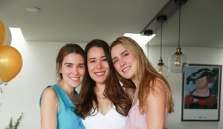  Joselyn Cano, Michell Cano y Anasty Cano.