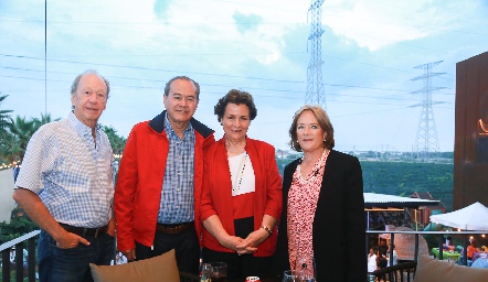  Manuel Muñiz, Ernesto Madrigal, Martha Torres y María Eugenia Meade.