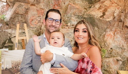  Santiago López, Jerónimo Leos y Silvana Zendejas.
