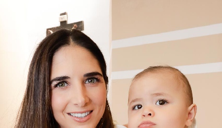  Marina Jourdain y Ricardo Leos.
