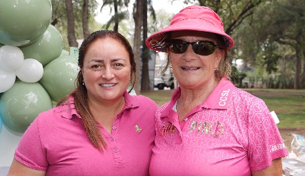  María Eugenia Meade y Ana Acebo.