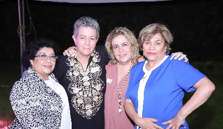  Cande, Zaide Leal, Luz Elena Solana y Coco.