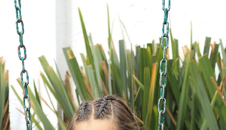  María Alejandra.