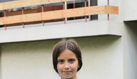  Alexa Romero.
