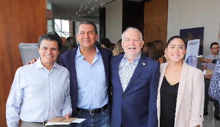  Fernando Cifuentes, Samuel Villareal, René Padilla y Marcela Villareal.