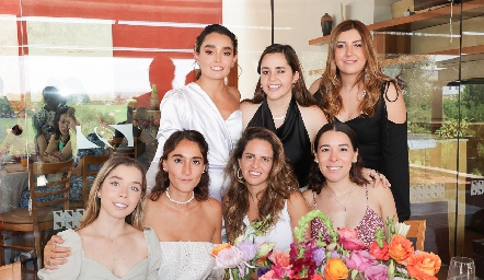  Marianela Villasuso, Natalia Gaviño, Mónica Serrano, Macarena Gómez, Michelle Cano, Ana Isabel Gómez y Ana Gaby Motilla.