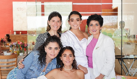  María Rubio, Marianela Villasuso, Marielena Serrano, María José Rubio y Mónica Serrano.