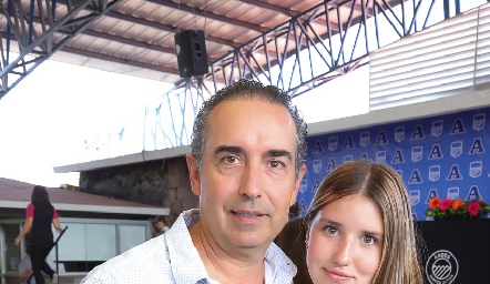  Alejandro y Vanesa Elizondo.