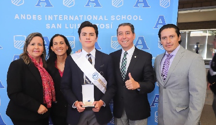  Estela López, Fabiola Martínez, Germán Martínez, Víctor Martínez y Beethoven Chávez.