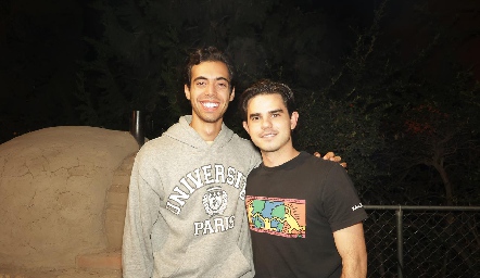  Mauricio de la Luna y Gustavo Medina.