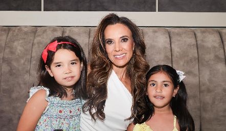  Ale Conde, Dani Díaz de León y Bárbara Rojo.