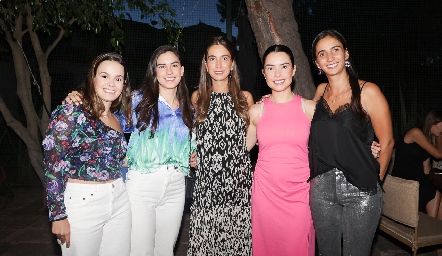  Regina Carrillo, Cecilia Solano, Lorena Andrés, Gabriela Díaz Infante y Melissa Andrés.
