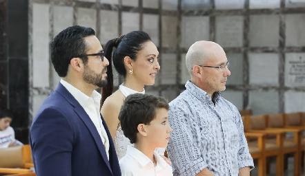  Samuel Morales, Juan Carlos Espinosa, Ruth Morales y Juan Carlos Espinosa.