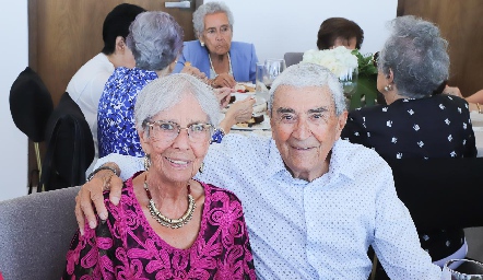  Susana Flores y Gilberto Galván.