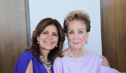  Patricia Silos y Ana María Minondo.