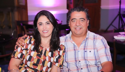  Cristina Gutiérrez y Erick Mata.