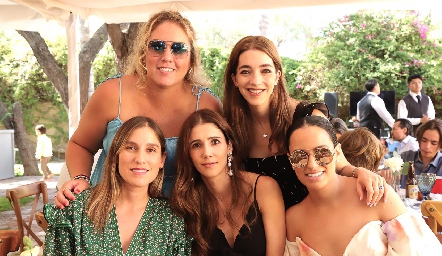  Daniela Jonguitud, Sofía Villaseñor, Marcela Solórzano, Natalia Leal y Mónica GArza.