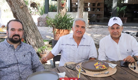  Guillermo Castro, Horacio González y Fernando Díaz de León.