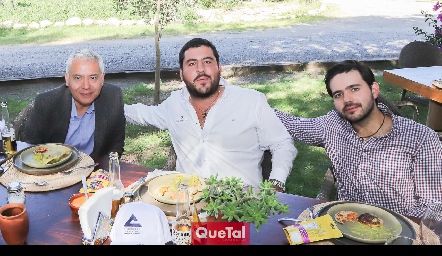  Gerardo Sánchez, Emilio Gómez y Mauricio Mahbub.
