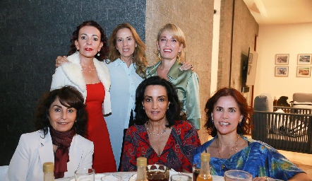  Alicia Aguilar, Gabriela Mercado, Verónica Dávalos, Claudia Sánchez, Alejandra Alcalde y Susana Jonguitud.