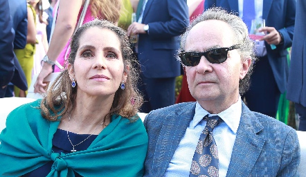  Cristina Ruiz y Armando Lasso de la Vega.