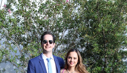  Jorge Herrera y Mariana Yáñez.