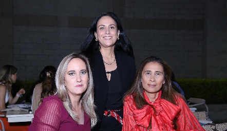 Ximena Ocejo, Marcela de la Maza y Claudia Quijano.