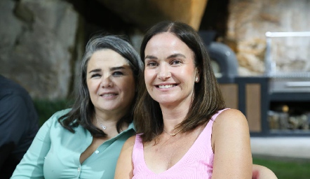  Cecilia Compean y Ana Marta Hernández.