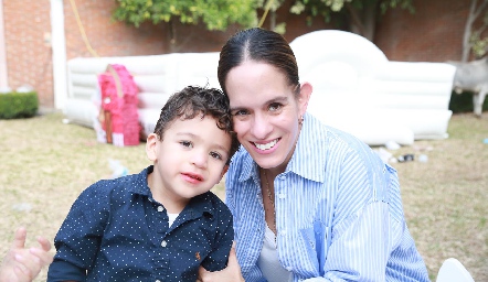  Mariano Moya y Mariana Castillo.