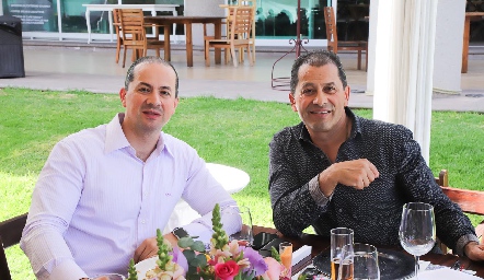 Enrique Abud y Salim Abud.