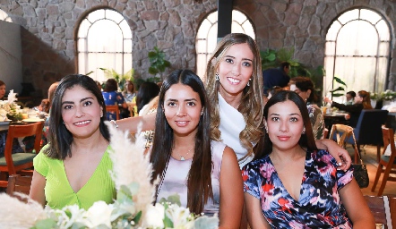  Raquel vega, Marijo Leos, Adriana Muñoz y Ana Sofía Castillo.