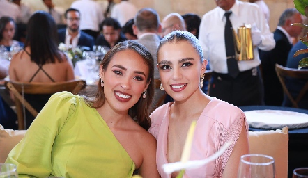  Paola Ascanio y Raquel Cardona.