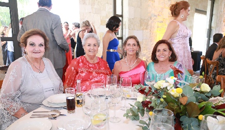  Luz Elena Borbolla, Marcela Borbolla, María Eugenia Borbolla y Gabriela Díaz.