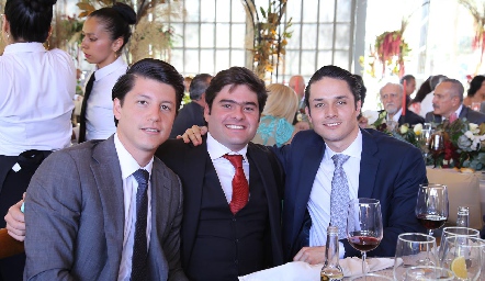 Santiago González, Jorge Esper y Agustín Castillo.