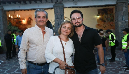  Luis Saiz, Blanca Arredondo y Luis Saiz.
