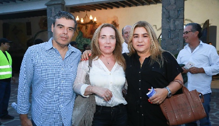  Alfonso Ortiz, Rocío Valle y Carmenchu.