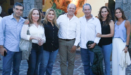  Alfonso Ortiz, Rocío Valle, Carmenchu, Roberto, Jesús Torre, Cecilia de la Torre y Cecilia Torre.