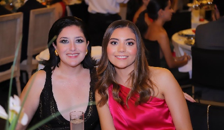  Daniela Delgado y Alejandra Castrillón.
