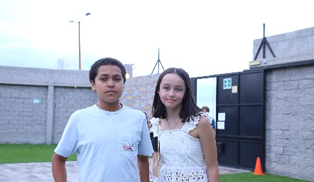  Gonzalo Villanueva y Andrea Morales.