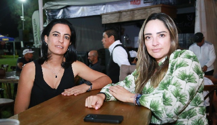  Meli Córdova y Karen Corona.