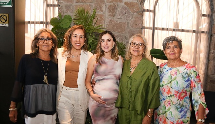 Martha Elva Espinoza, Flor María Rodríguez, Fer Pérez, Florencia Mares y Mónica Iturbide.