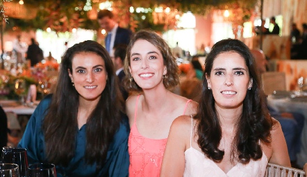  Fer Saiz, Patsy Dávila y Ximena Güemes.