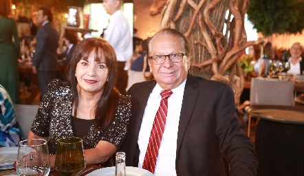  Becky de Puente y Nacho Puente.
