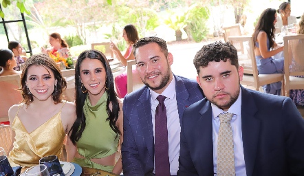  Natalia Monsiváis, Daniela Monsiváis, Memo Morales y Javier Morales.