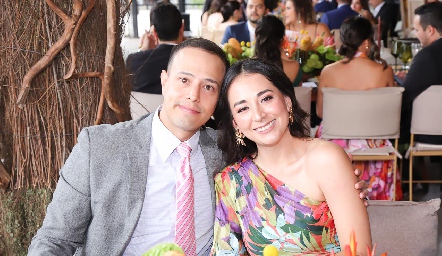  Víctor Ramírez y María.