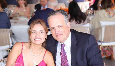  Marilú Barrón y Daniel Castillo.